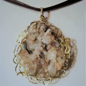 Ciondolo Merletto in oro giallo e quarzite